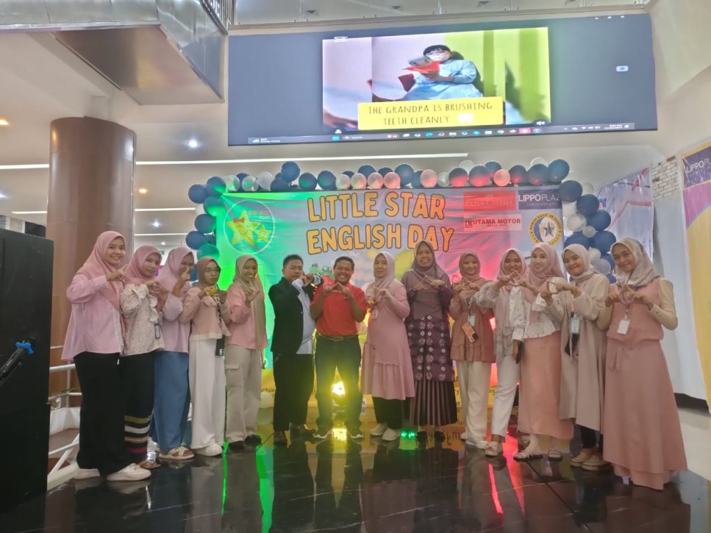 Dosen, Bahasa Inggris, Juri, Lomba, Drama, story Telling